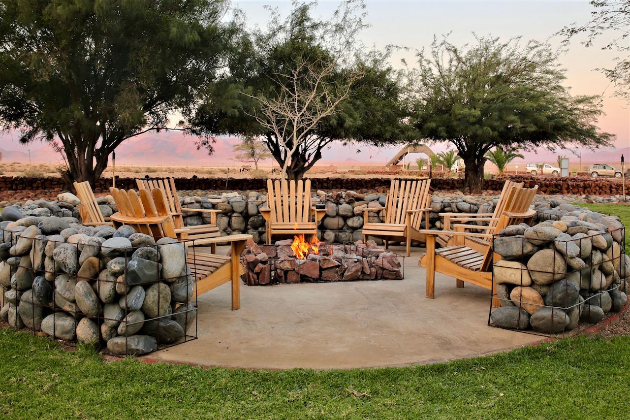 The Elegant Desert Lodge 6