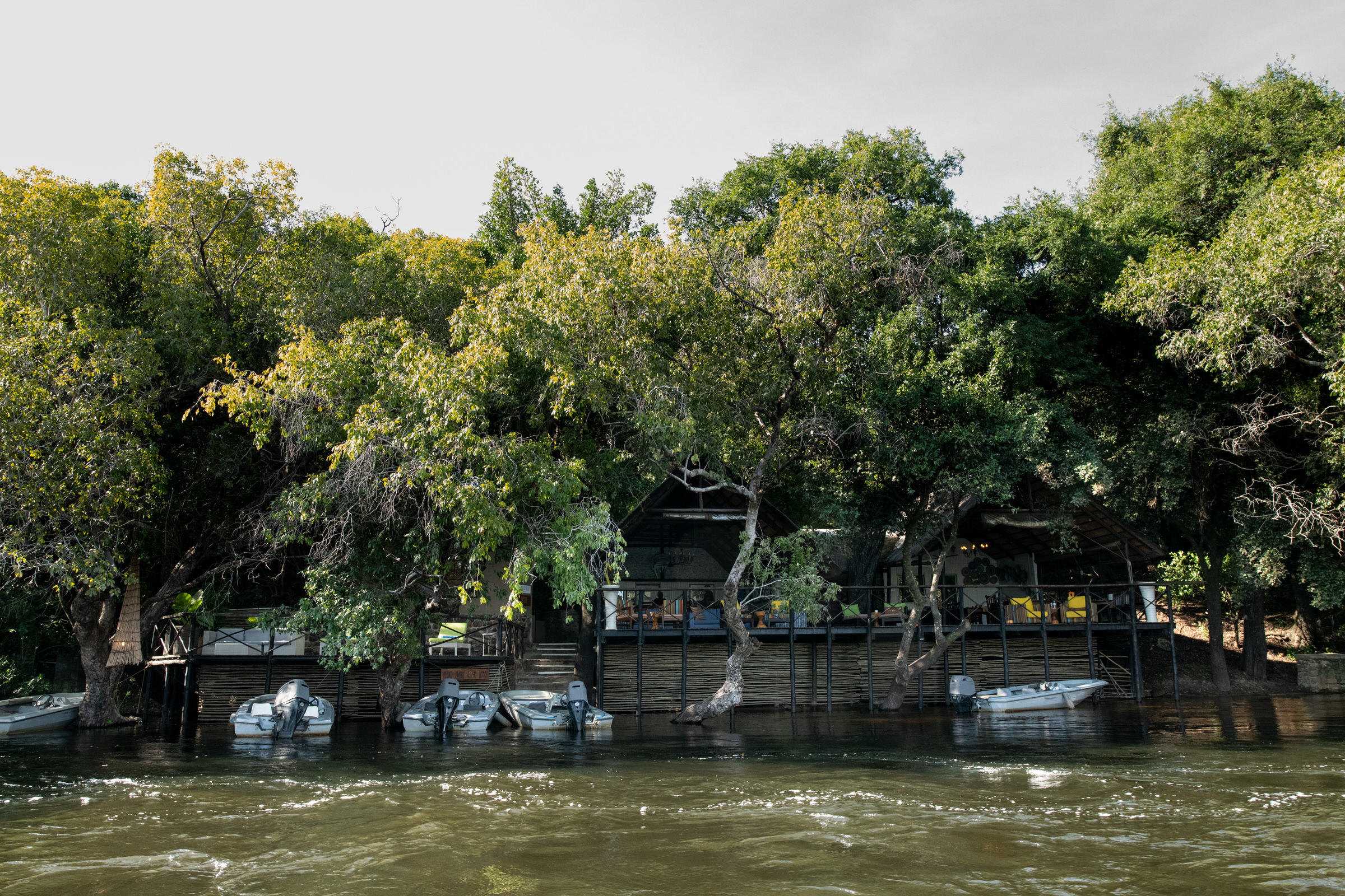 Ichingo Chobe River Lodge by Mantis