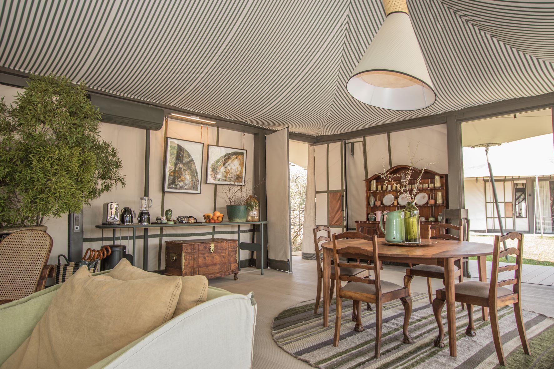 Saseka Leadwood Villa 6